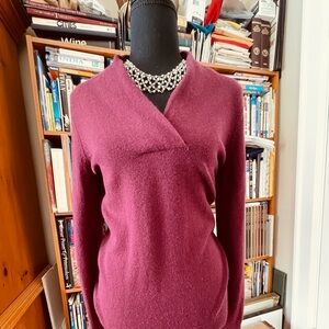 Banana Republic Crimson Cashmere V-Neck Sweater Small - BNWT